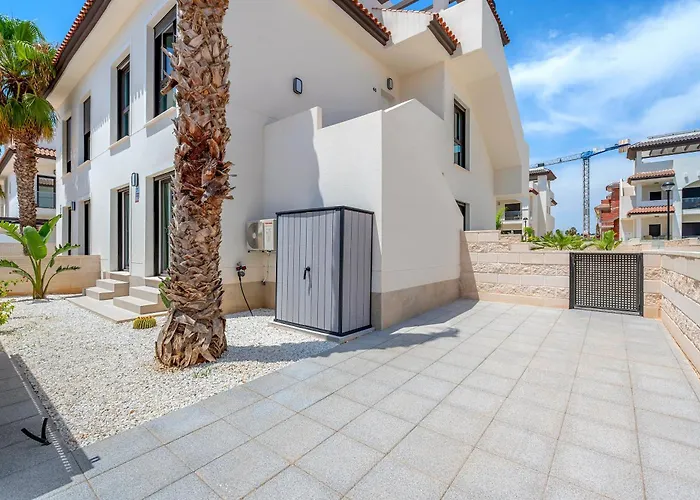 Calma Garden - Quesada *